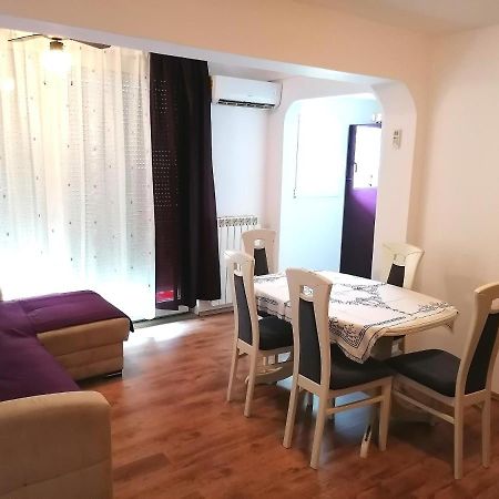 Apartma Poletje โคเปร์ ภายนอก รูปภาพ